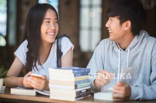 Digital Skills Become Weapon: UBSI Cikampek Campus Encourages Students to Build Portfolios Early