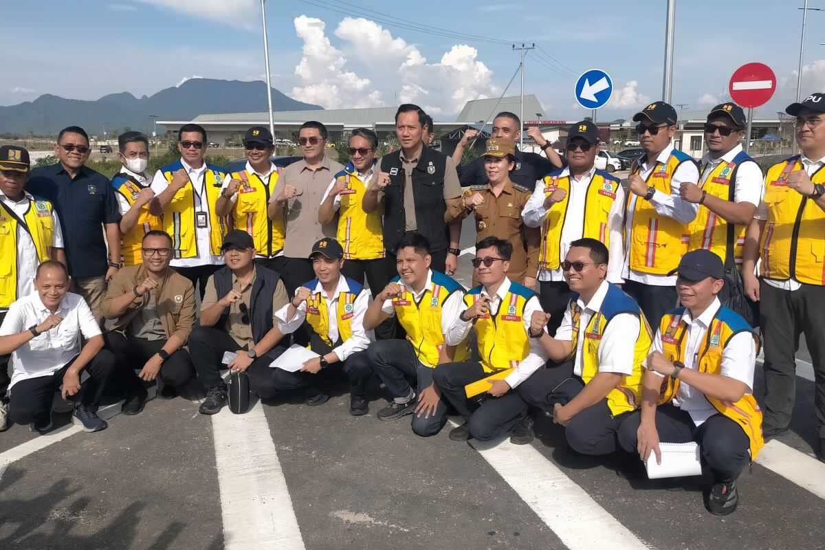 Coordinating Minister AHY inspects Singkawang Airport road access in West Kalimantan