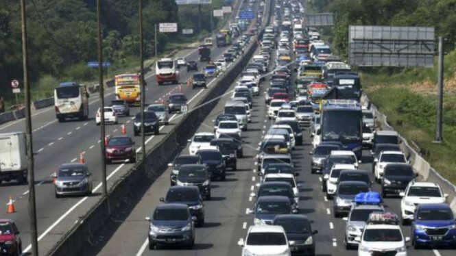 Police Traffic Management Plan for 2026 Lebaran Exodus: One-Way Systems and Contraflow Measures Prepared