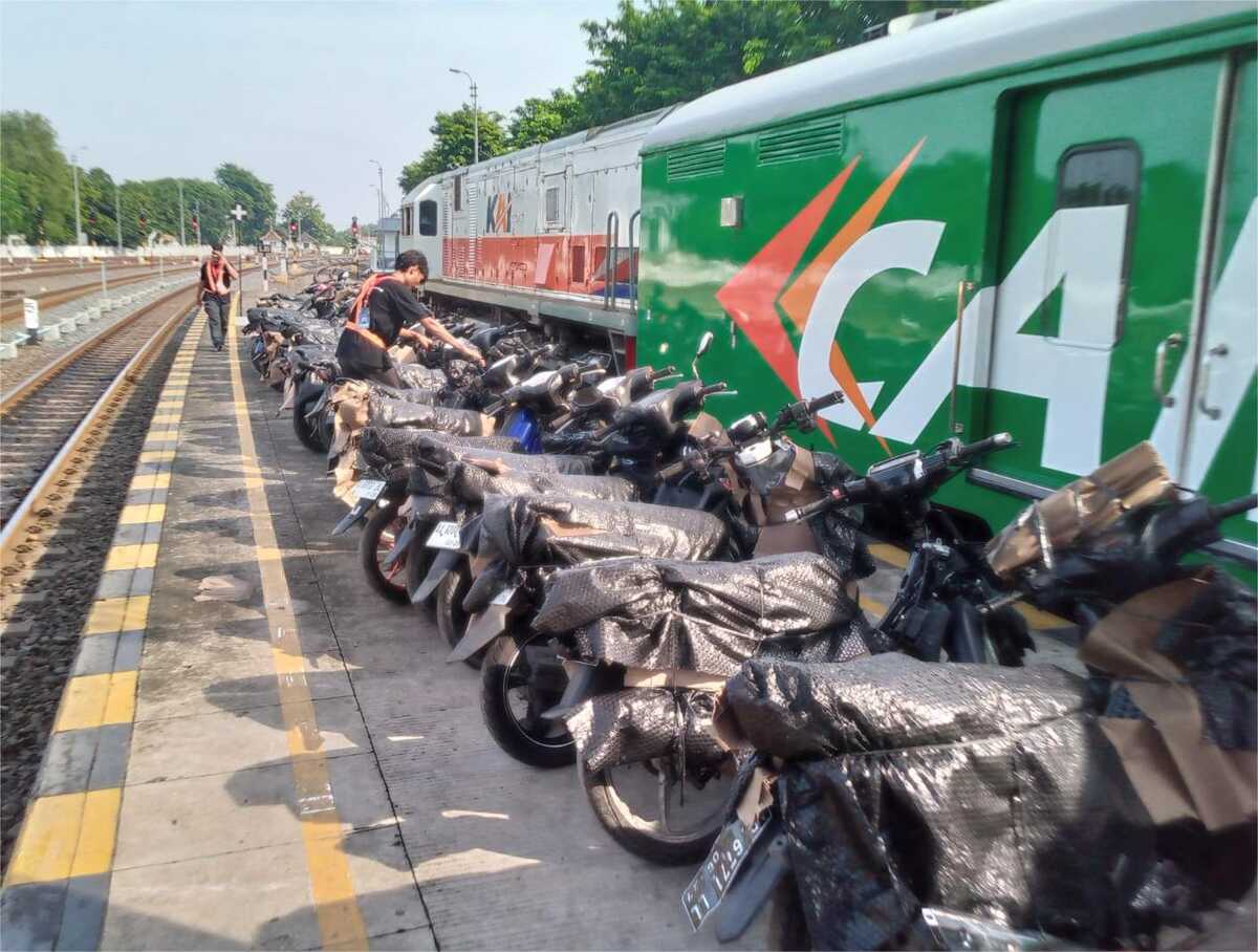 KAI Daop 3 Cirebon Services Motis Programme, Here is the Schedule