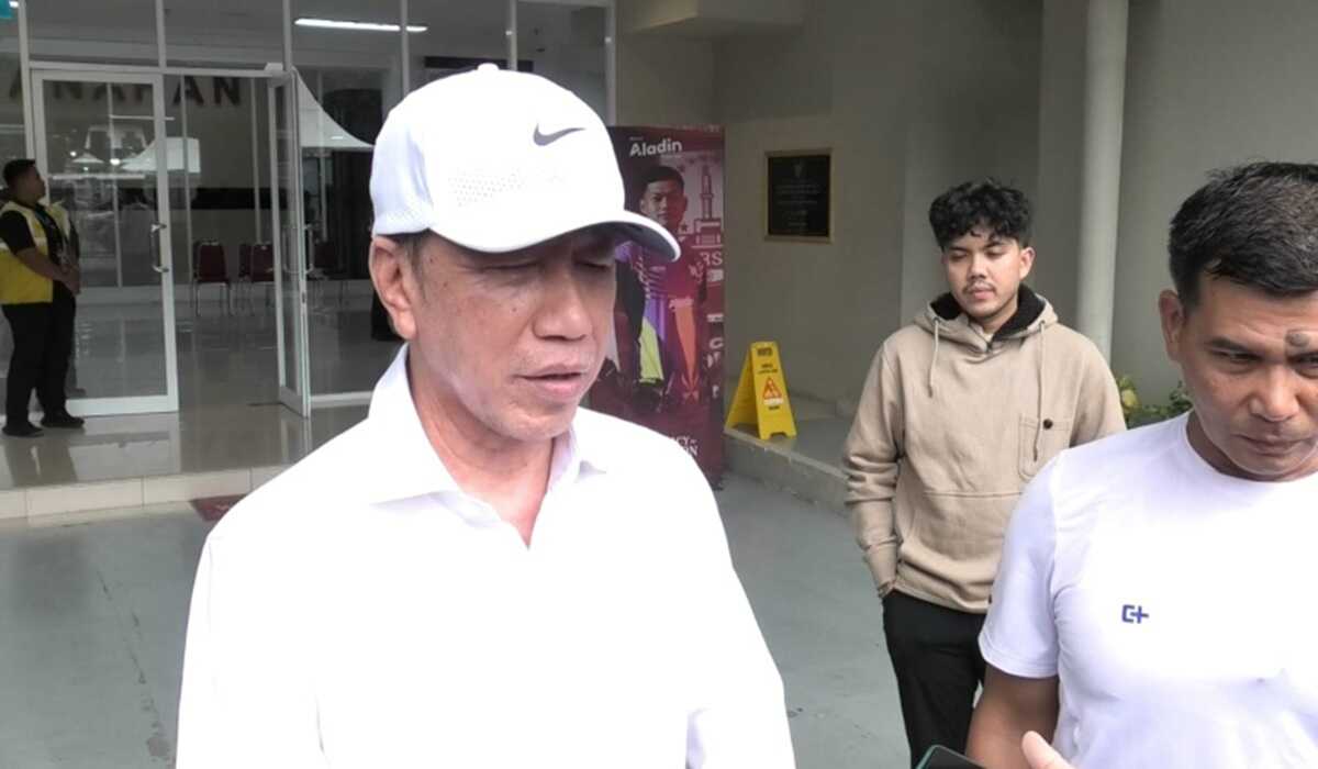 Jokowi Expresses Condolences Over Death of Sixth Vice President Try Sutrisno