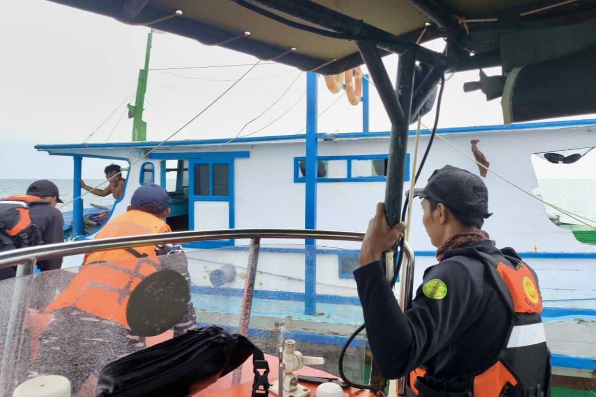 Elderly fisherman from South Kalimantan found safe after six days missing