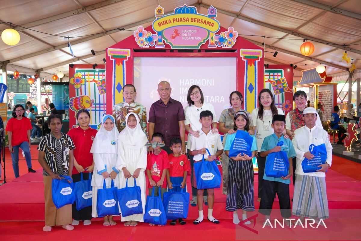 Deputy Minister of Creative Economy Strengthens Solidarity Through Chinese New Year Charity Drive