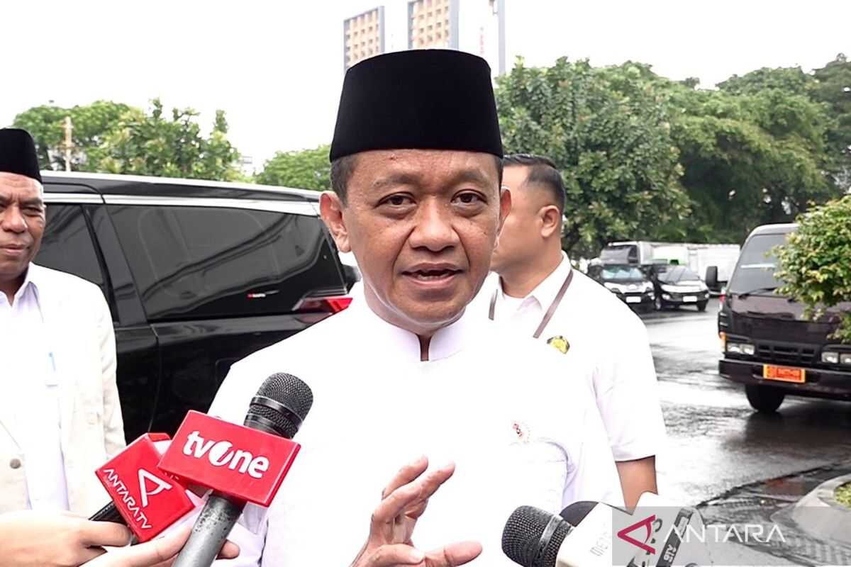 Bahlil meets with President at Palace to discuss energy supply amid Iran conflict