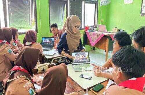 Pegadaian Engages Secondary School Teachers to Enhance Financial Education