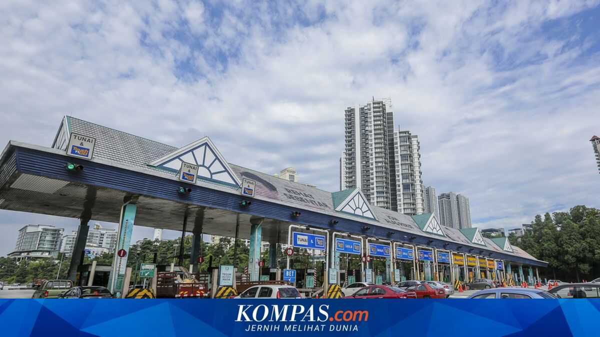 Malaysia's Government Tradition: Free Tolls During Eid Holiday Season