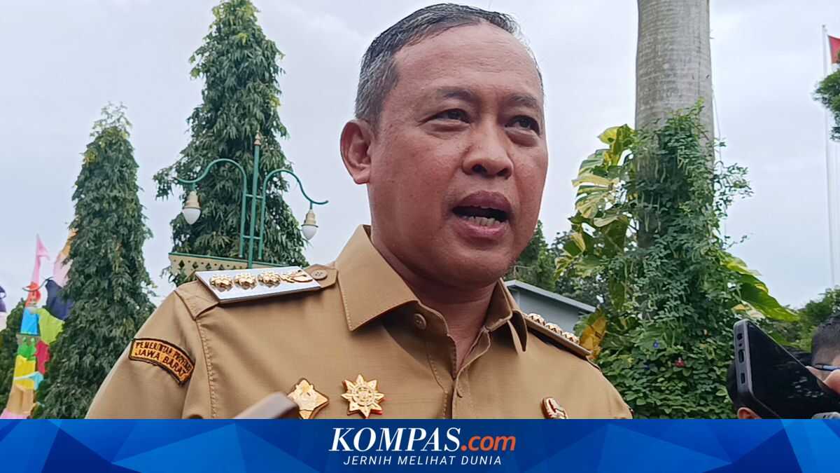 Bekasi Mayor Furious Over School Administrative Staff Allegedly Sending Pornographic Video to Students