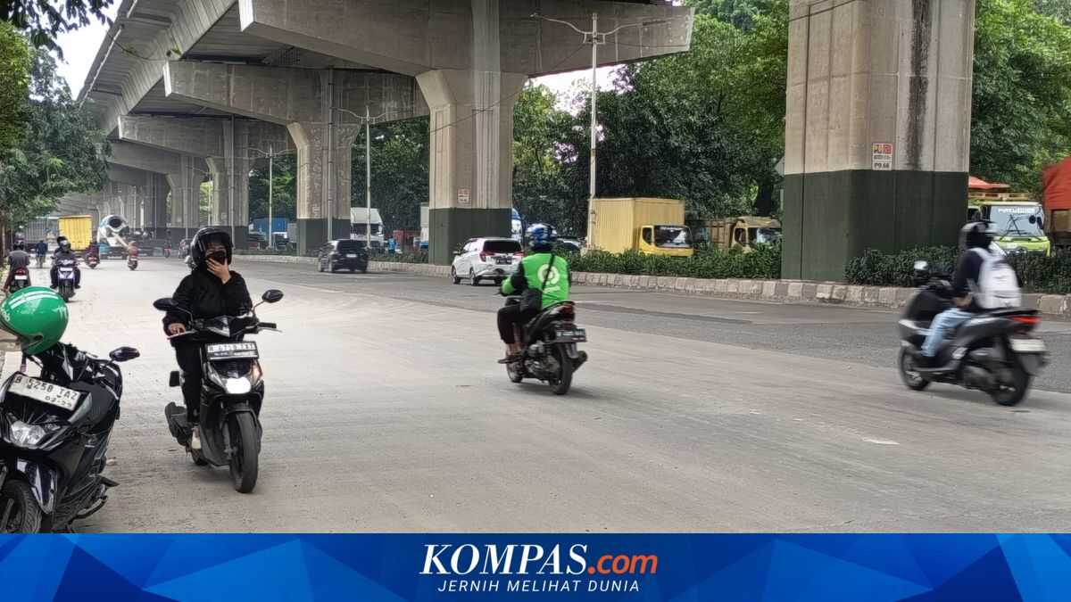 Traffic Authority Reveals Why Many Motorists Drive Against Traffic on Bekasi Road