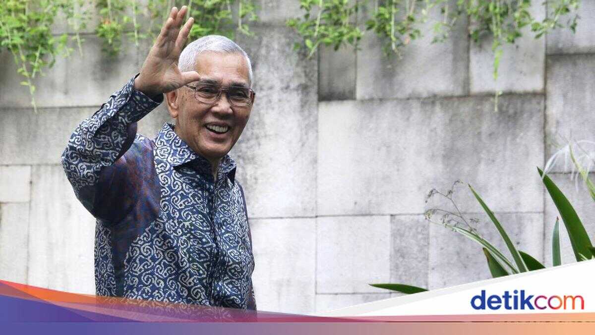 Try Sutrisno, The Vice President of the Suharto Era Who Served at Kodam Udayana, Passes Away