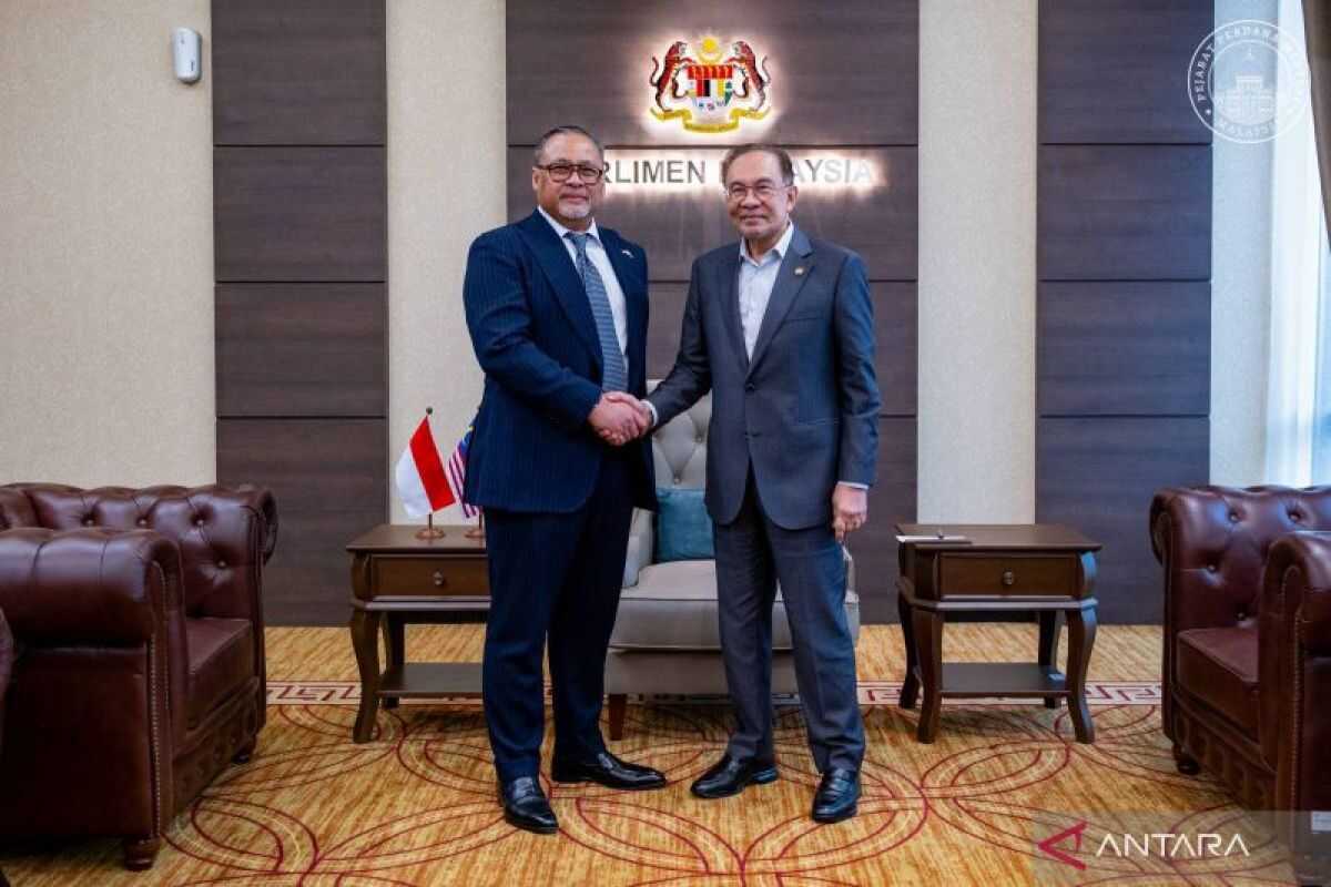 Malaysian Prime Minister receives Indonesian Ambassador, agree to strengthen bilateral cooperation