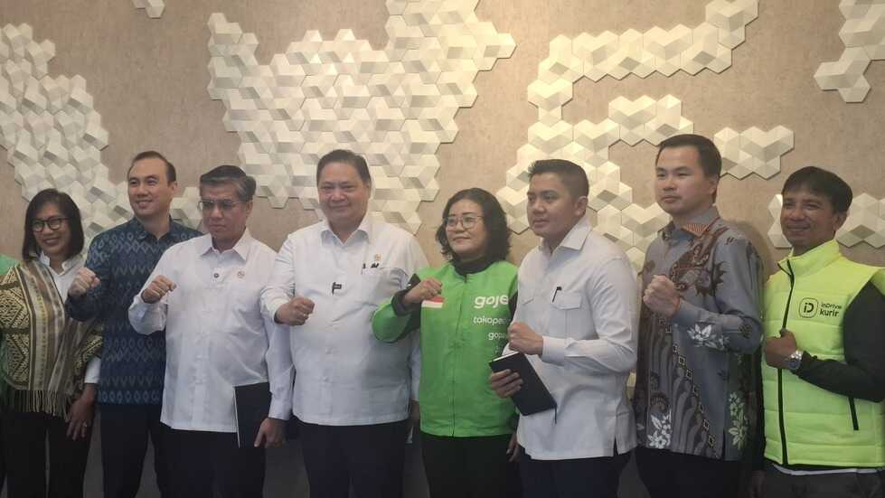 Airlangga: Total Holiday Assistance for Ride-Hailing Drivers Reaches Rp220 Billion for 850,000 Partners in 2026