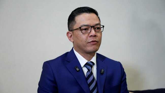 Announcement! Foreign Minister Sugiono Announces Plan to Evacuate 15 Indonesian Citizens from Tehran