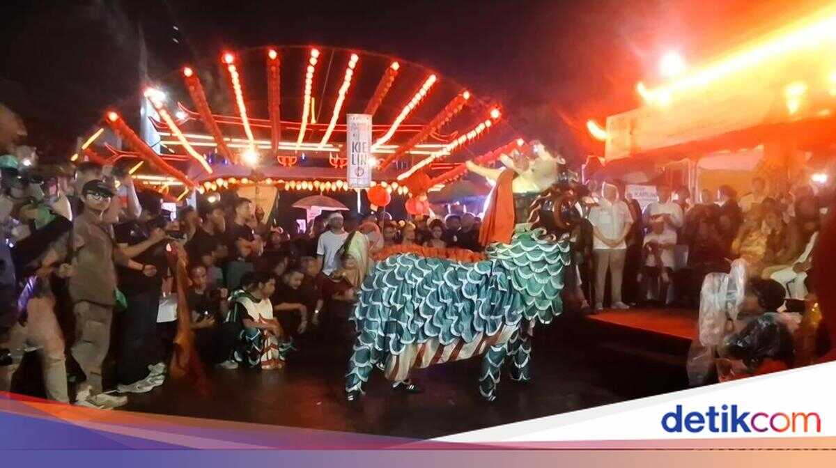 Cap Go Meh Parade 2026 in Bogor a Festive Occasion as Fadli Zon and Bima Arya Attend
