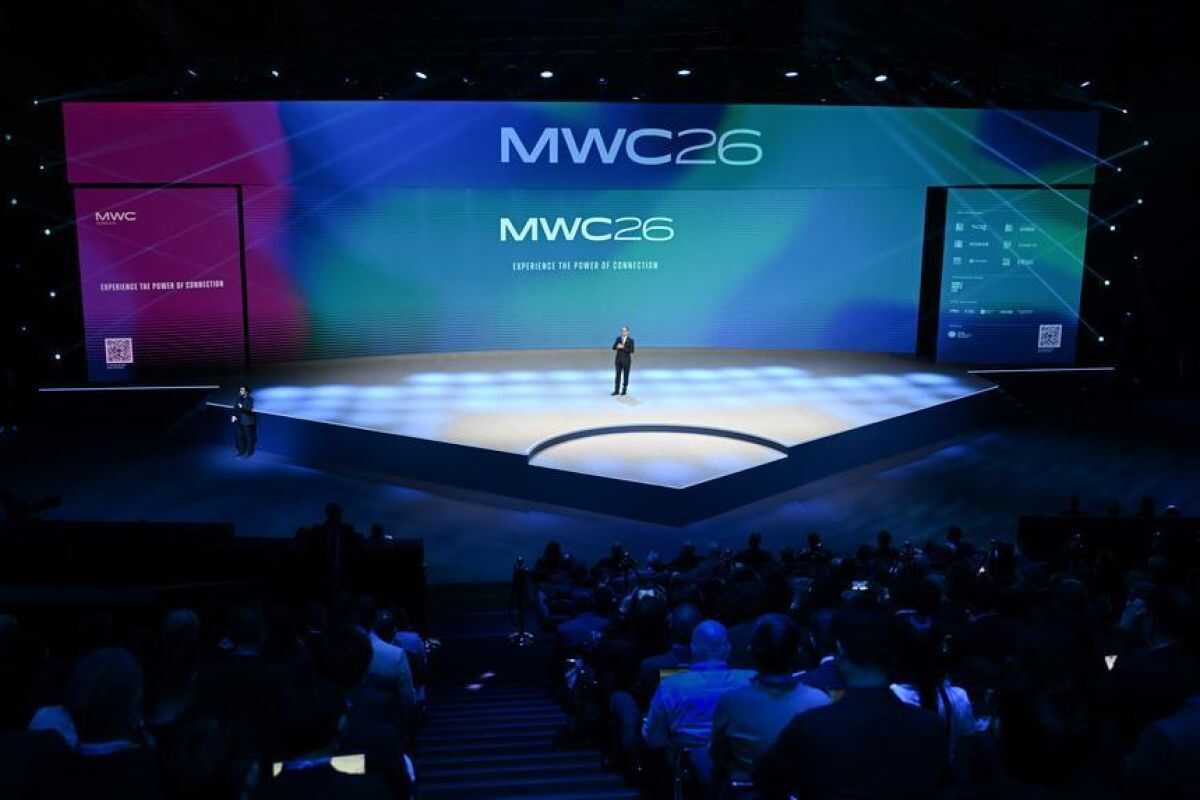 MWC 2026 Opens in Barcelona, Spotlighting the Theme 'The IQ Era'
