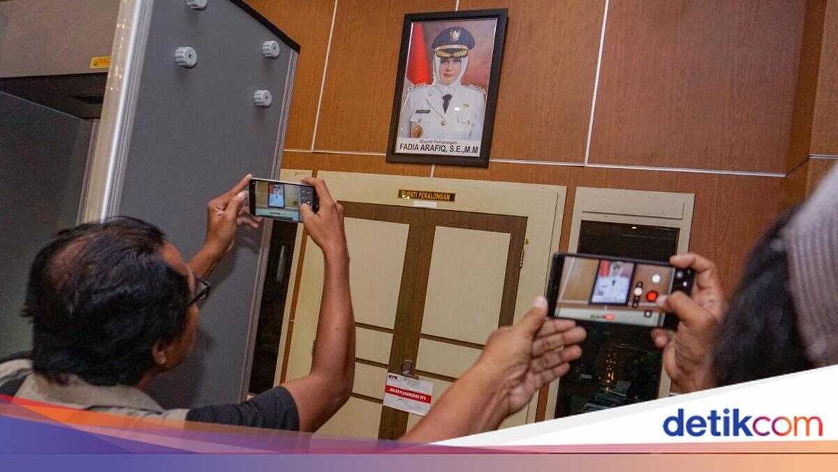 Six Things to Know About the KPK Sting on Pekalongan Regent Fadia Arafiq