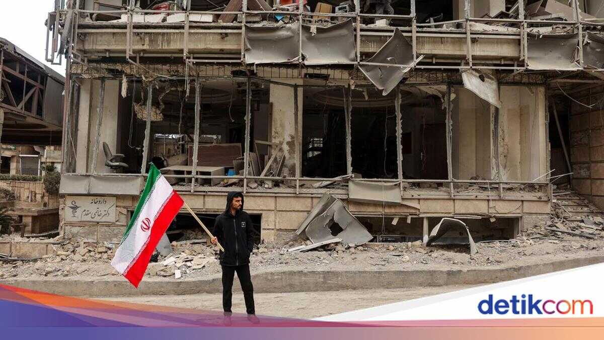 US Strikes 2,000 Targets in Iran, Claiming It Is Larger Than the 2003 Iraq Operation