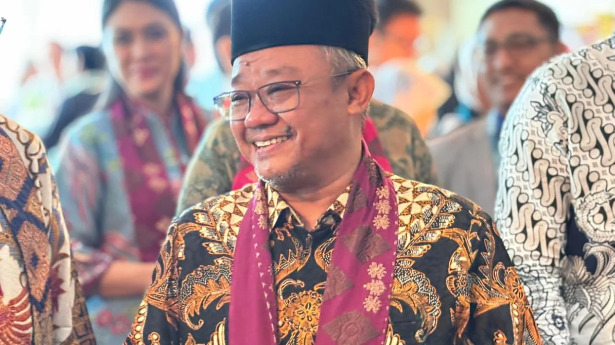 Minister for Basic and Secondary Education Submits Additional Education Budget of Rp181 Trillion Not for MBG