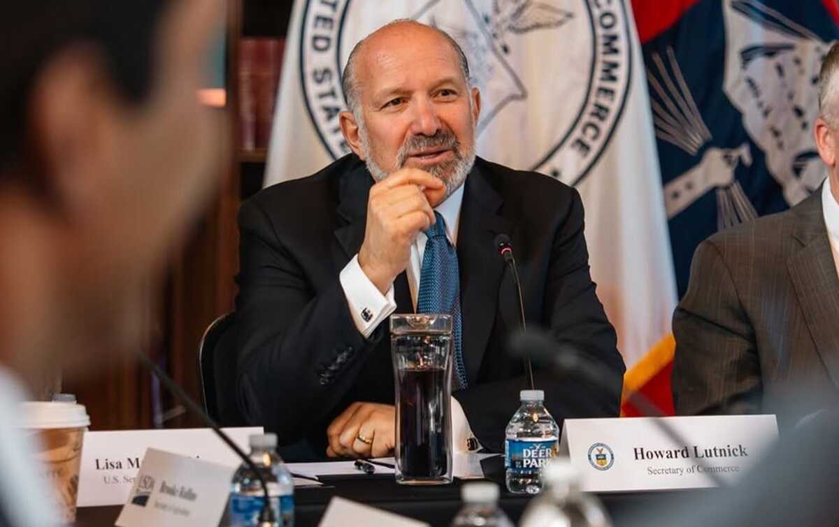 Revealed: US Secretary of Commerce Howard Lutnick Visited Epstein’s Island, Set to Testify