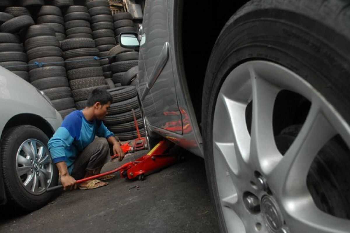 Don't forget to check your tyres before Lebaran mudik using a private vehicle