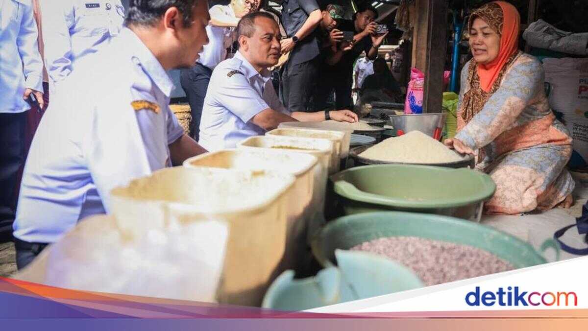 Gondang Market in Sragen: Luthfi Confirms Food Prices Still Under Control