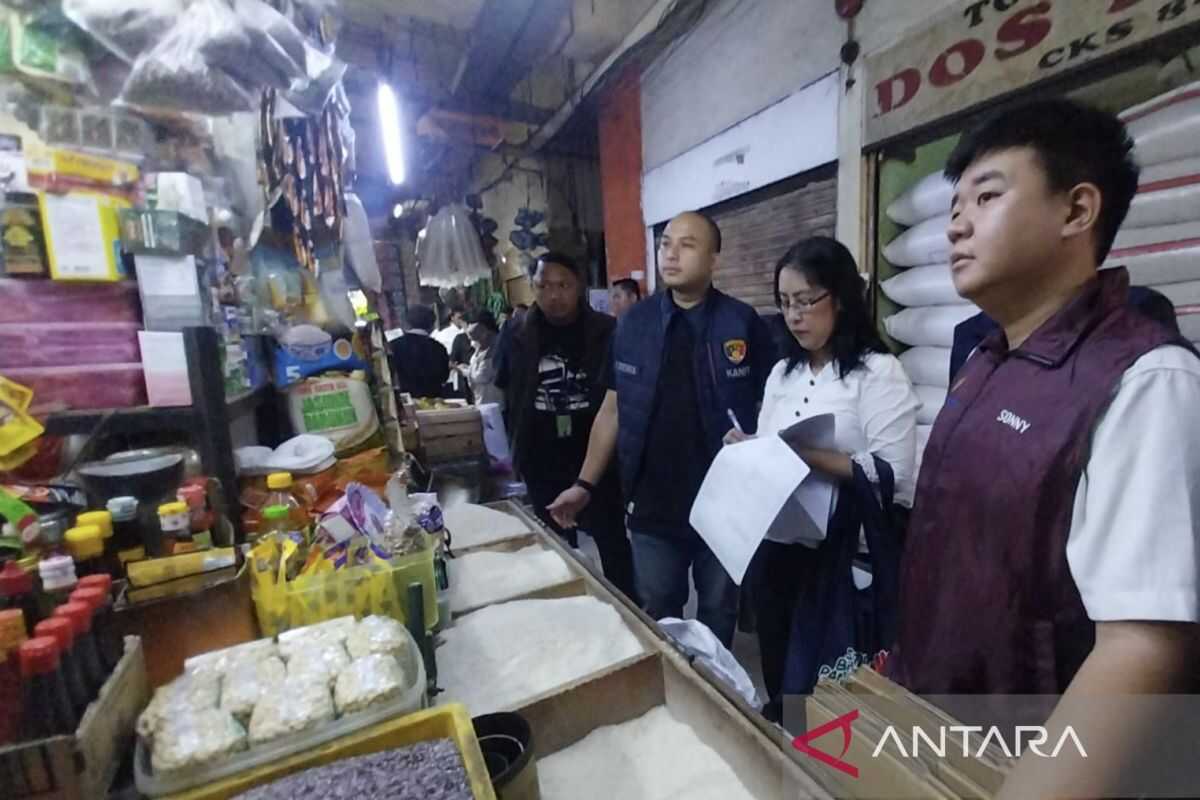 Ahead of Eid al-Fitr, Saber Task Force Checks Prices and Stock of Essential Goods in West Jakarta