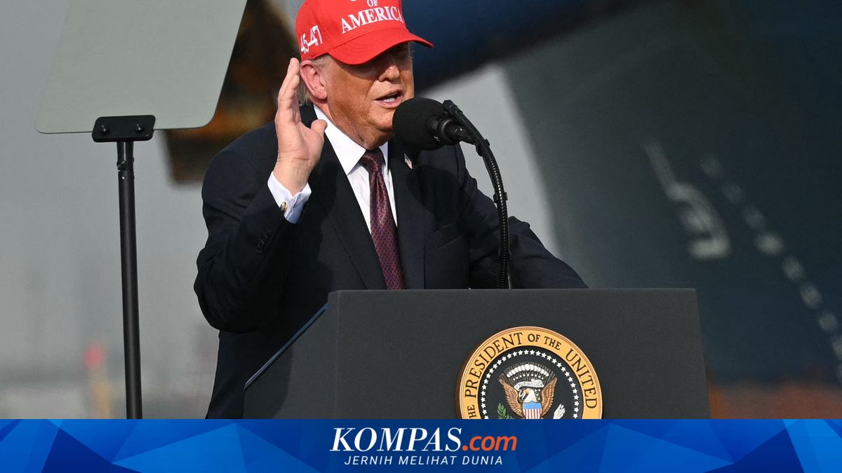 Trump: US Ready to Provide Insurance and Escort Ships Through the Strait of Hormuz