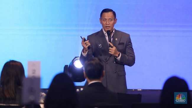 Arab War Erupts, AHY Speaks Out, Delivers Important Message from Prabowo