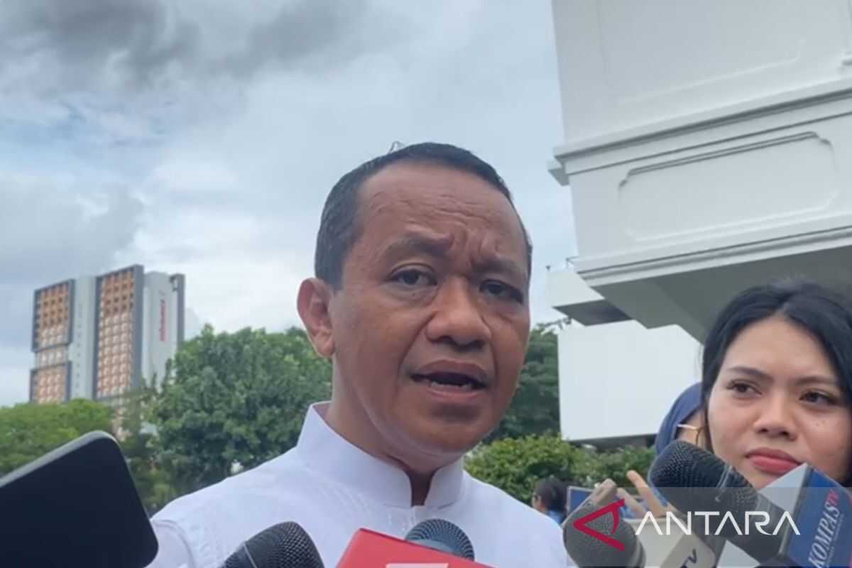 Bahlil says subsidised fuel prices will remain stable until Eid al-Fitr