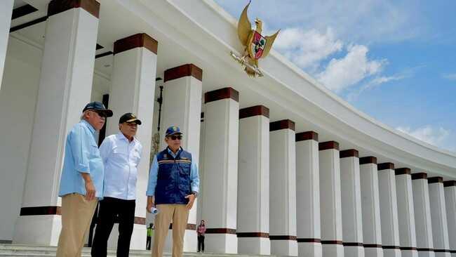 Coordinating Minister for Political, Legal and Security Affairs Tours IKN and Checks It Directly; His Remarks Were Unexpected