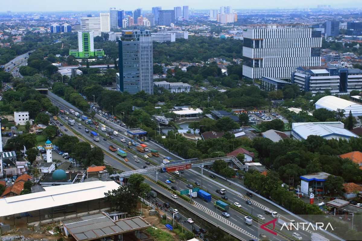 Government emphasises strong economic fundamentals amid Middle East conflict