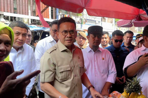 Trade Minister says Makassar commodity prices ahead of Lebaran are stable