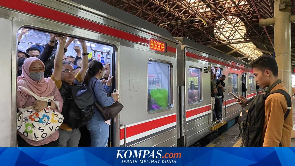 Untangling the Roots of Harassment on the KRL: From Trigger Factors to Crowd Anonymity