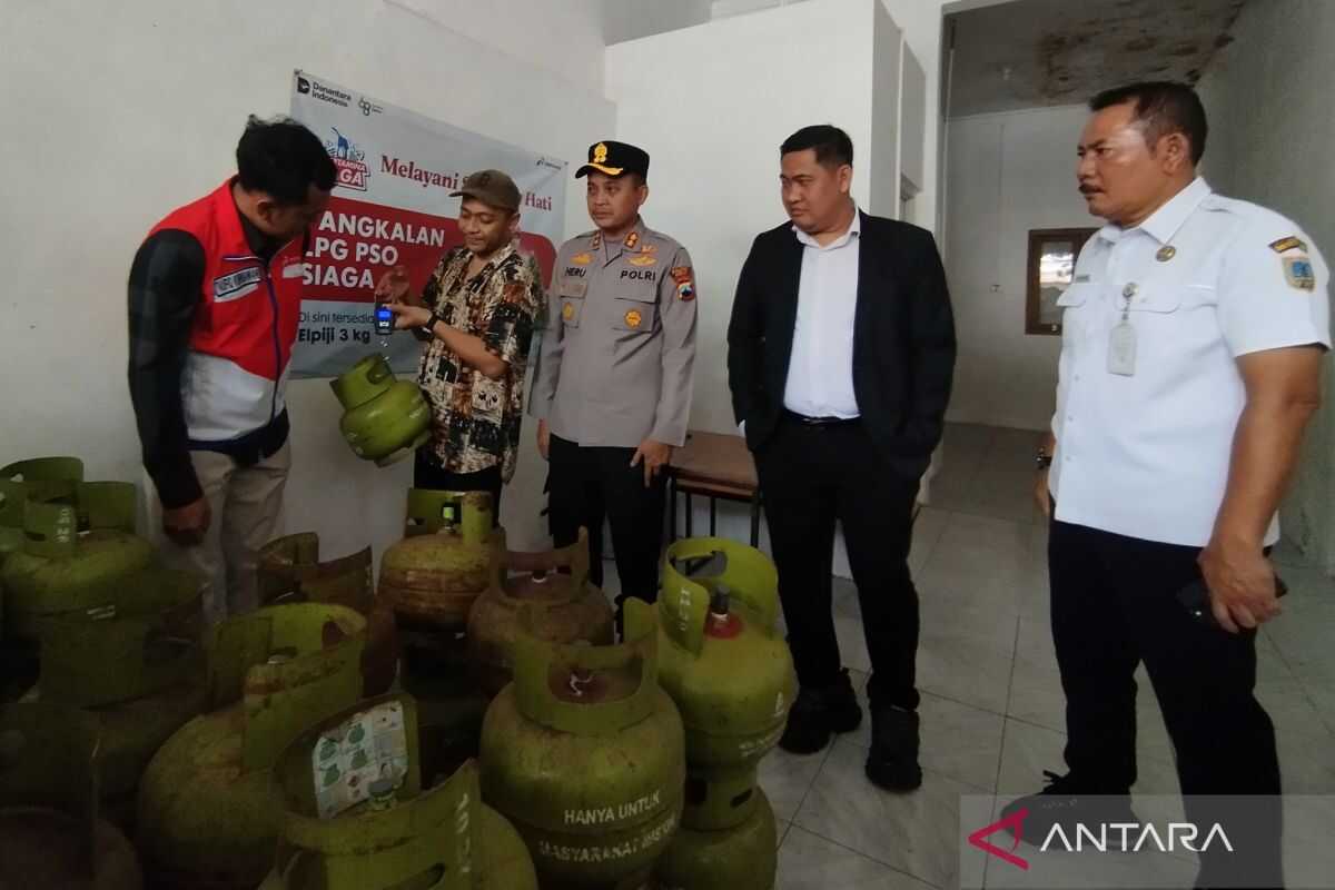 DPR and Pertamina conduct spot check on 3 kg LPG availability in Kudus