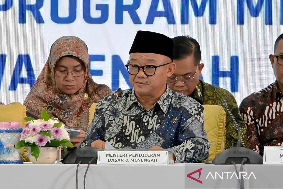 Minister for Basic and Secondary Education Says MBG Is Part of Students’ Character Education