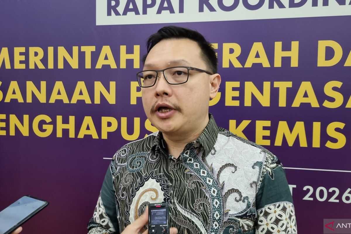 Preventing Downward Social Mobility: The Coordinating Ministry for Community Empowerment Empowers the Middle Class