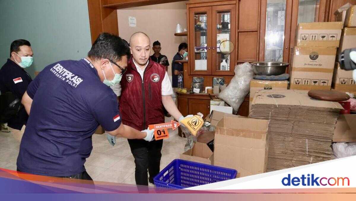 Illegal Cosmetics Producer in Cirebon Charged; Owner Faces Up to 12 Years in Prison