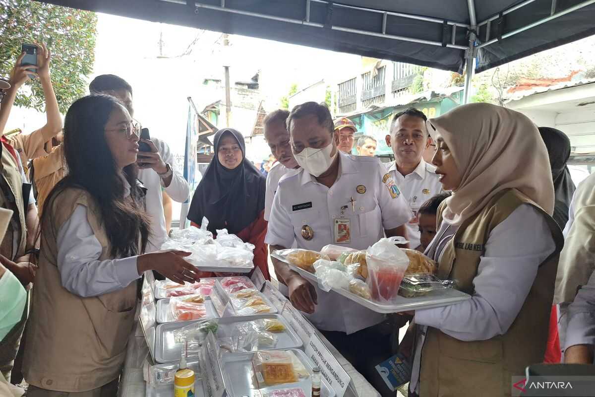 BBPOM DKI Urges Residents to Beware Brightly Colored Takjil