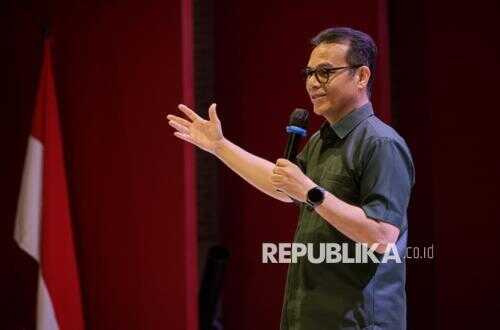 Deputy Minister for Communications and Digital Welcomes Islamic AI Aiman & Aisha