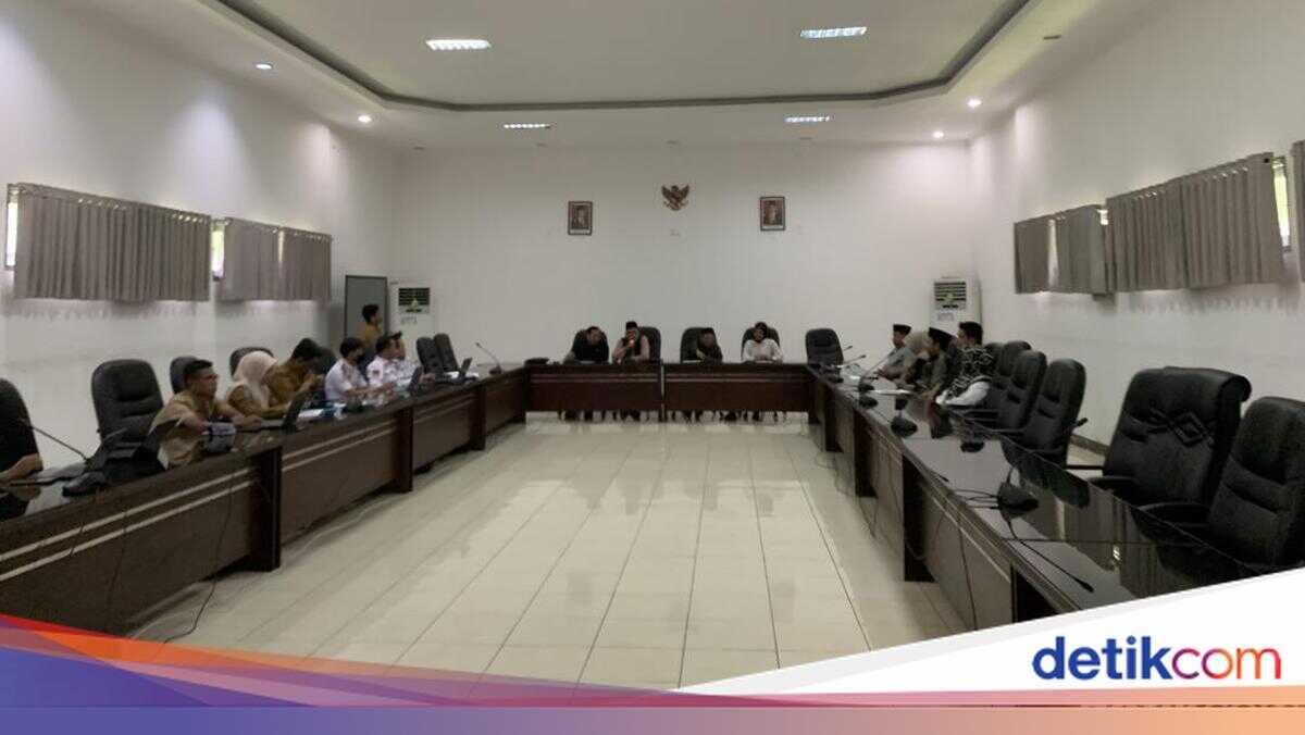 Lombok Barat DPRD Finds Thousands of Public Street Lighting Data Discrepancies