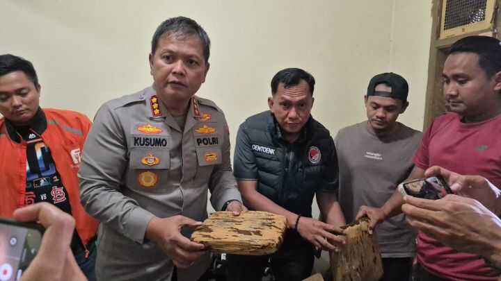 Bekasi City Metro Police arrest cannabis dealer linked to Sumatra network; 41 kg of cannabis seized
