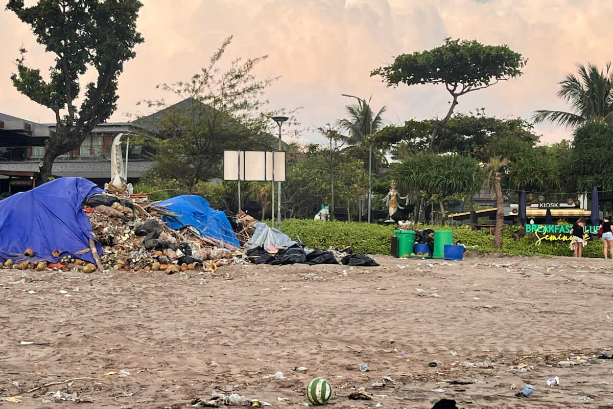 Bali Given 18-Months To Clean Up Top Tourism Destinations