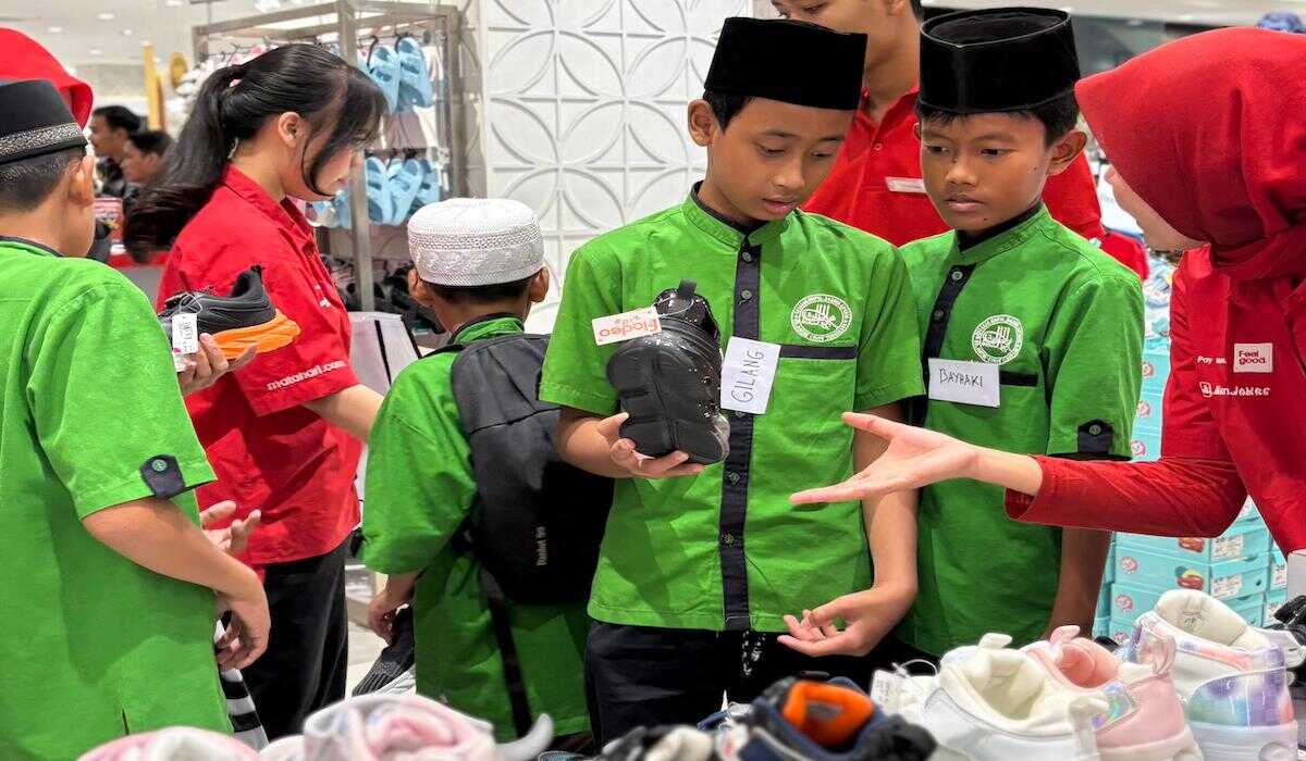 Ramadan Turns Into Arena for Entertainment and Shopping