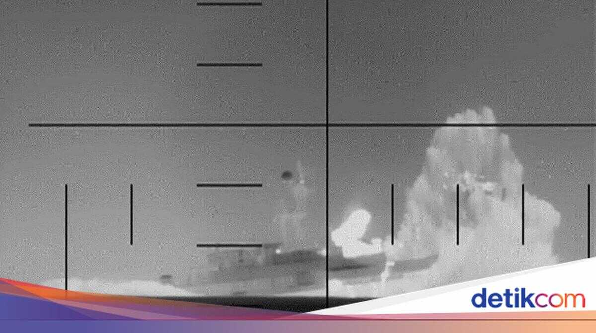 US Submarine Sinks Iranian Frigate; Sri Lanka Navy Finds 87 Bodies