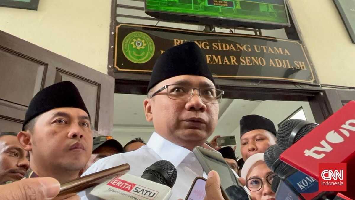 Lawyer Slams State Loss in Additional Hajj Quota as Yaqut Is Named a Suspect