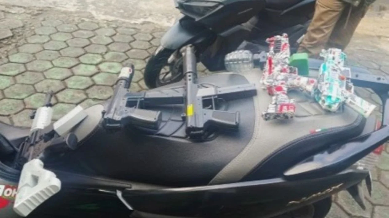Makassar Police Take Action After Teenager Dies in Toy Gun Battle
