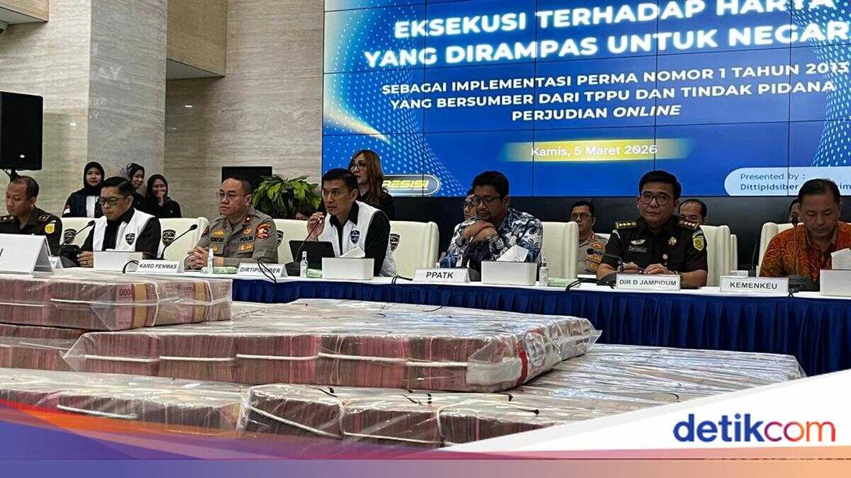 Pile of Rp58.1 Billion in Cash from 16 Online Gambling Cases Seized by Bareskrim