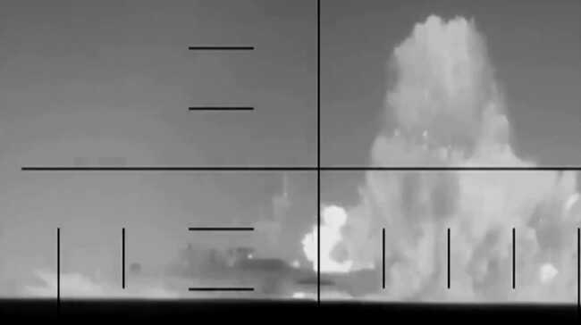 Moment-by-moment footage shows Iran's warship sinking after being shot by the U.S. near Indonesia.