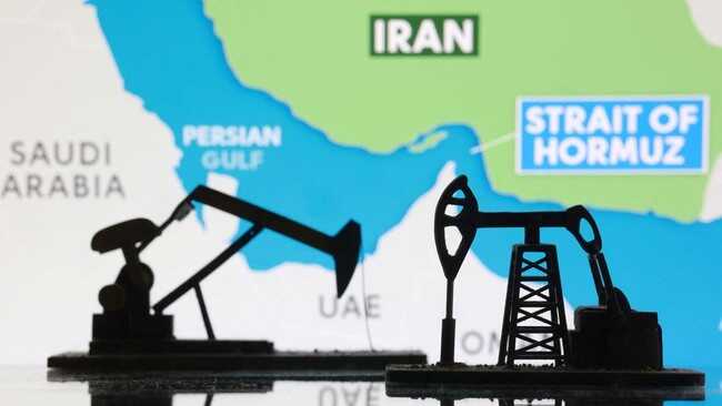 Indonesia to Import Fuel from Singapore, Is the Oil Supply Secure?