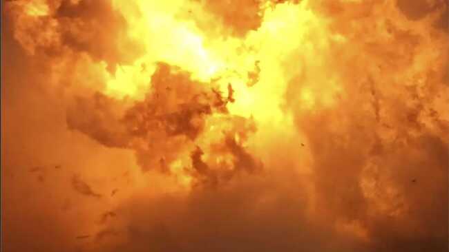 Major Explosion Strikes Tanker Off Kuwait, Oil Spills into the Sea