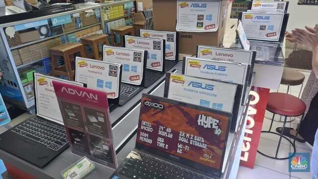 Crisis Deepens as Buying Laptops and PCs Now Demands This Much Money